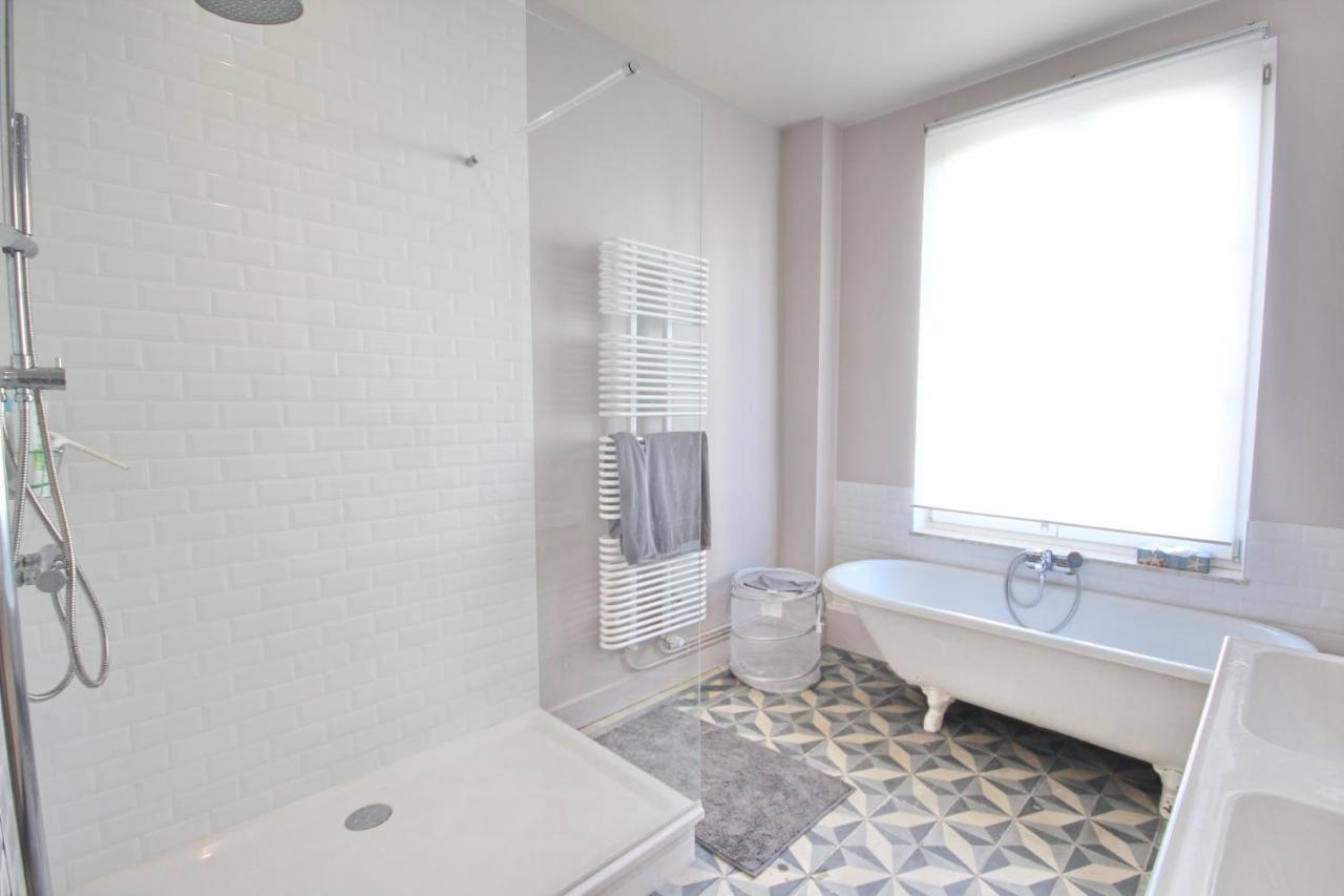 La Maison Du Fond Du Jardin Ixelles Dış mekan fotoğraf